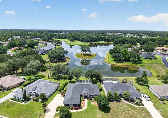 3rd image of 349 Lake Dr, Ocala, FL 34472 | MLS# OM728269