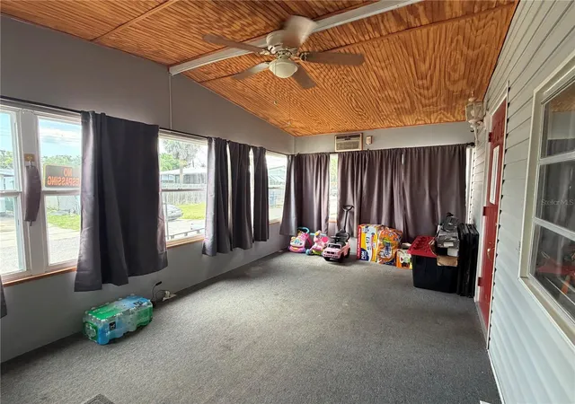 5th image of 916 51St Avenue Plz W, Bradenton, FL 34207 | MLS# D6148037