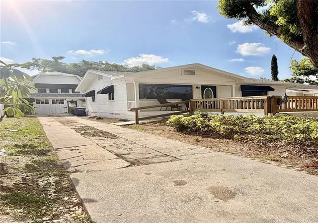 2nd image of 1249 Sedeeva Cir S, Clearwater, FL 33755 | MLS# W7887551