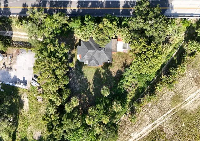 2nd image of 709 S Highland St, Mount Dora, FL 32757 | MLS# G5114920