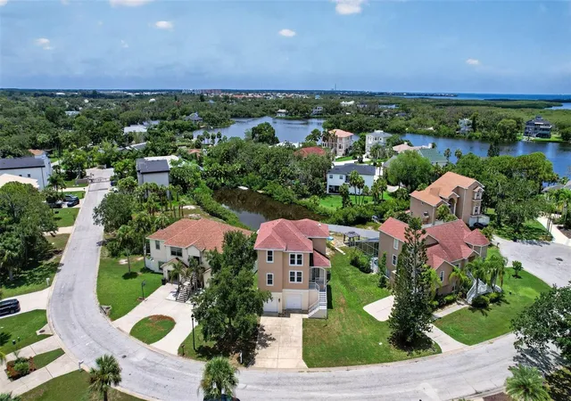 Photo 3 of Single family home for sale at 7327 Brightwaters Ct, New Port Richey, FL 34652 | MLS# O6424224 | Listing updated on 2026-08-07