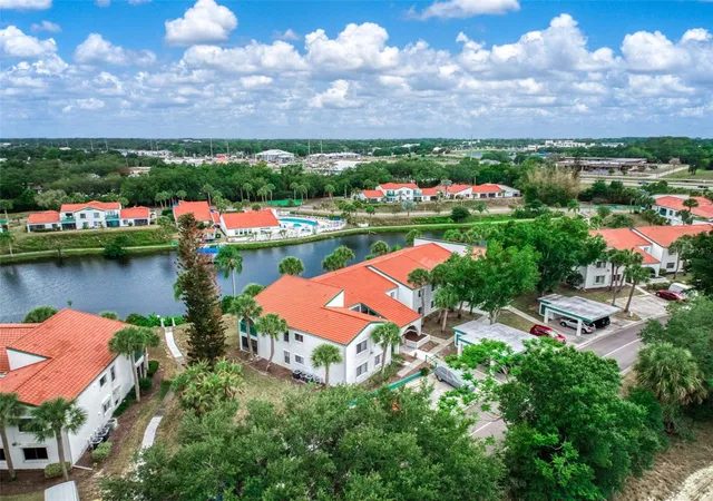 5th image of 4729 Casablanca Cir #C22, Sebring, FL 33870 | MLS# L4963427
