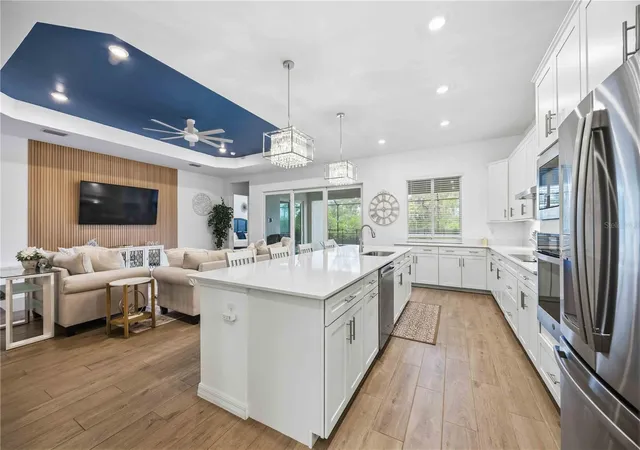 3rd image of 17365 Jadestone Ct, Venice, FL 34293 | MLS# A4699677