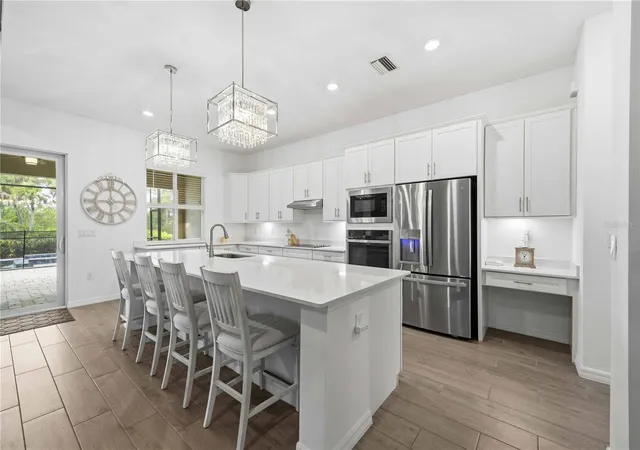 4th image of 17365 Jadestone Ct, Venice, FL 34293 | MLS# A4699677