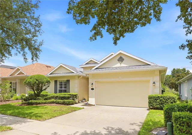 3rd image of 401 Heron Point Wy, Deland, FL 32724 | MLS# O6424230