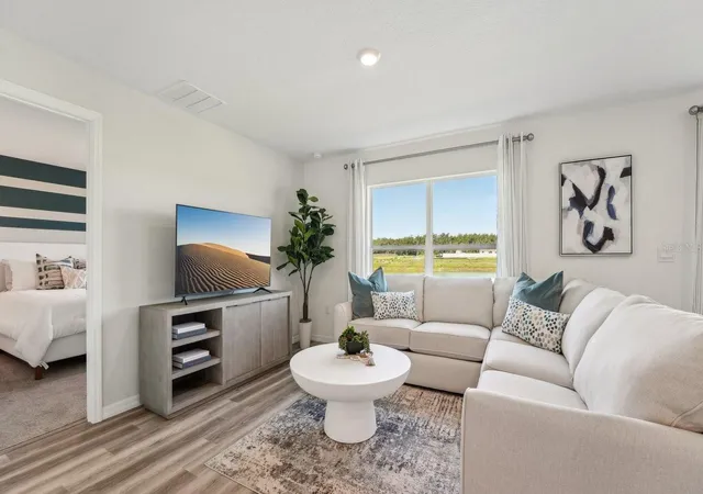 4th image of 1120 Wild Clover Wy, Plant City, FL 33566 | MLS# TB8528168