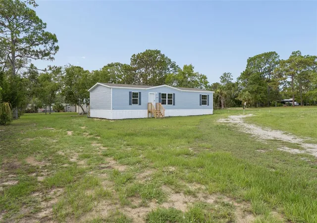 Photo 3 of Single family home for sale at 13320 Sun Rd, Brooksville, FL 34613 | MLS# W7887552 | Listing updated on 2026-09-02