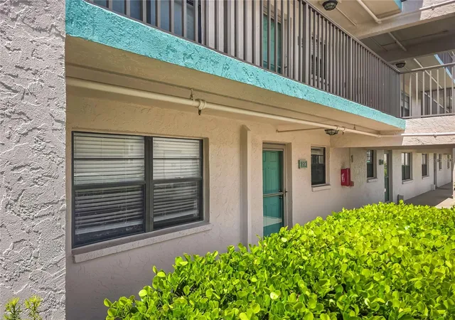 2nd image of 175 Kings Hwy #Bldg 3 UNIT 314, Punta Gorda, FL 33983 | MLS# C7528282