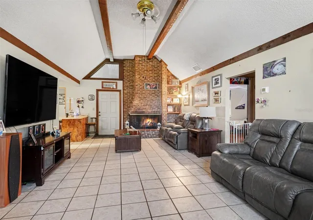 5th image of 128 N Pointe Dr, Auburndale, FL 33823 | MLS# TB8528209