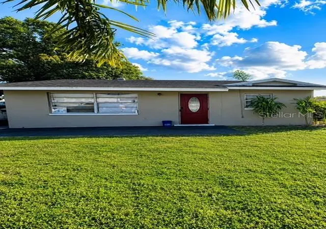 Photo 1 of Single family home for sale at 3756 Edison Ave, Fort Myers, FL 33916 | MLS# O6424272 | Listing updated on 2026-07-19
