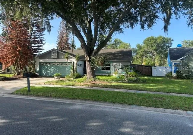 1st image of 4729 S Dawnmeadow Ct, Plant City, FL 33566 | MLS# L4963429
