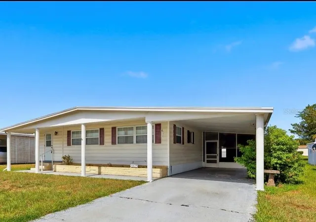 Photo 1 of Manufactured home for sale at 5417 Amanda St, Zephyrhills, FL 33542 | MLS# TB8528218 | Listing updated on 2026-09-08