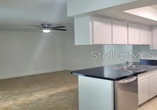 5th image of 605 Hillpoint Wy, Brandon, FL 33510 | MLS# TB8528220