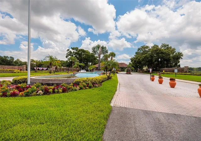 Photo 3 of Single family home for sale at 1338 Dartford Dr, Tarpon Springs, FL 34688 | MLS# TB8528232 | Listing updated on 2026-09-13
