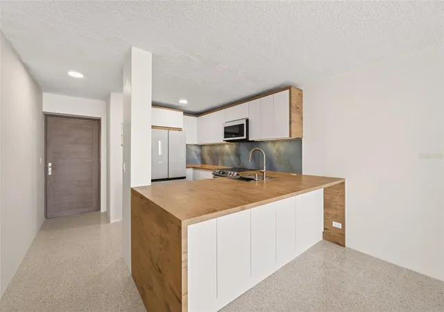 Homes for sale in Carolina, PR | 3409 Ave Isla Verde #704, Carolina, PR 00979 | MLS# PR9122680