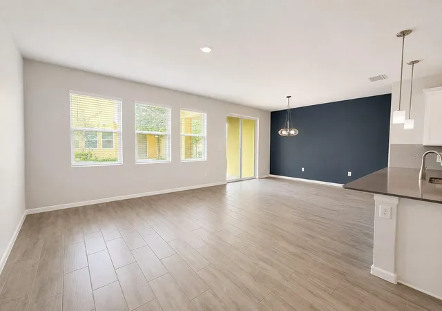 Photo 2 of Townhouse for sale at 9317 Tecumseh Dr, Orlando, FL 32825 | MLS# O6424283 | Listing updated on 2026-09-22