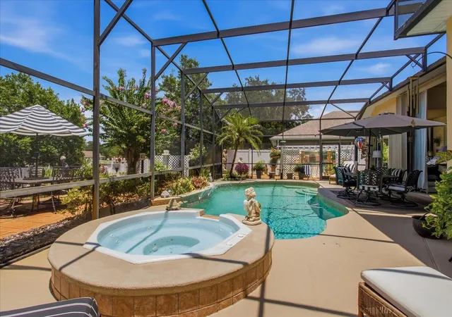 4th image of 131 Alexandria Pl Dr, Apopka, FL 32712 | MLS# O6424285