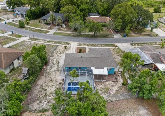 Photo 3 of Single family home for sale at 6495 Fairlawn St, Spring Hill, FL 34606 | MLS# TB8528238 | Listing updated on 2026-09-02