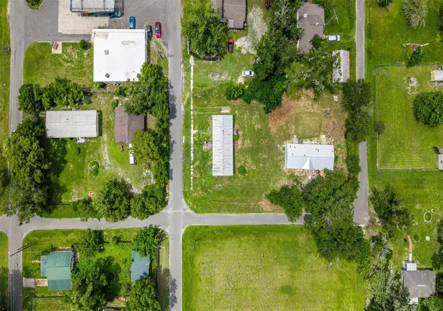 7th image of 5383 Orange St, Hampton, FL 32044 | MLS# OM728288