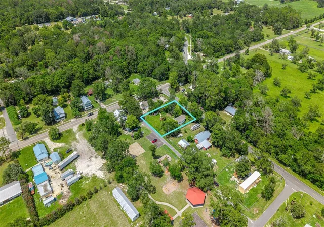 Photo 1 of Single family home for sale at 10085 Plum St, Hampton, FL 32044 | MLS# OM728290 | Listing updated on 2026-08-11