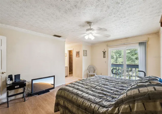 Photo 4 of Single family home for sale at 1869 Kings Point Blvd, Kissimmee, FL 34744 | MLS# O6424293 | Listing updated on 2026-08-20