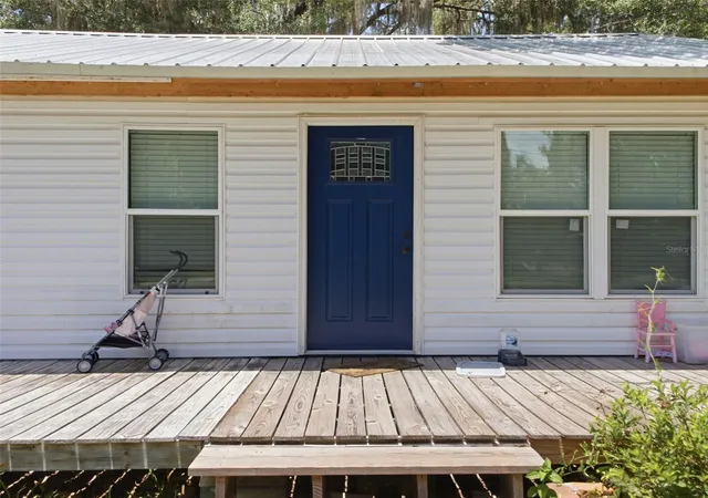 Photo 3 of Single family home for sale at 306 Se 2nd Street, Williston, FL 32696 | MLS# OM728296 | Listing updated on 2026-09-22