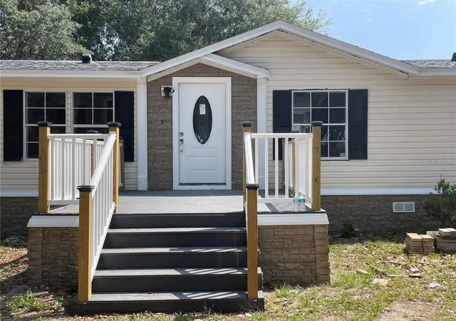 2nd image of 30349 Elam Rd, Wesley Chapel, FL 33545 | MLS# GC541886