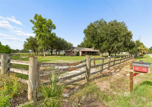 47th image of 336 Corbett Rd, Lithia, FL 33547 | MLS# TB8528268