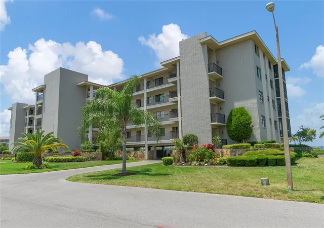 Photo 3 of Condo for sale at 8251 Brent St #936, Port Richey, FL 34668 | MLS# W7887561 | Listing updated on 2026-08-11