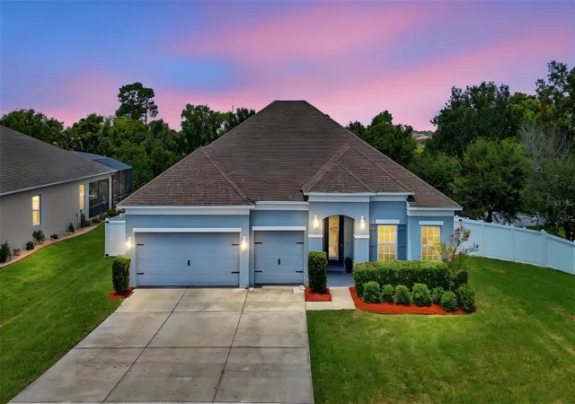 1st image of 1948 Bell Creek Loop, Fruitland Park, FL 34731 | MLS# O6424322