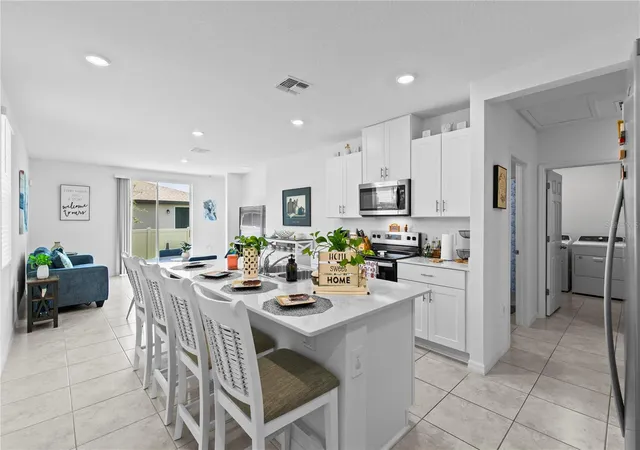 4th image of 3856 Giorgio Dr, Winter Haven, FL 33884 | MLS# S5153537