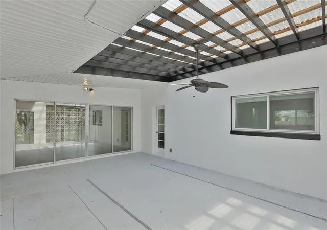 Photo 2 of Single family home for sale at 704 E River Dr, Temple Terrace, FL 33617 | MLS# TB8528284 | Listing updated on 2026-09-12