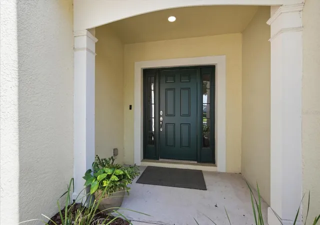 Photo 3 of Townhouse for sale at 4611 Pond Ridge Dr, Riverview, FL 33578 | MLS# TB8528286 | Listing updated on 2026-10-12