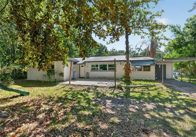 1st image of 1805 Ne 6th Ter, Gainesville, FL 32609 | MLS# GC541889