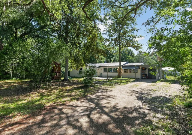 34th image of 1805 Ne 6th Ter, Gainesville, FL 32609 | MLS# GC541889