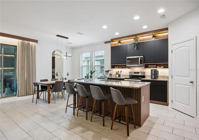 Photo 4 of Single family home for sale at 17070 Water Spring Blvd, Winter Garden, FL 34787 | MLS# O6424329 | Listing updated on 2026-08-15