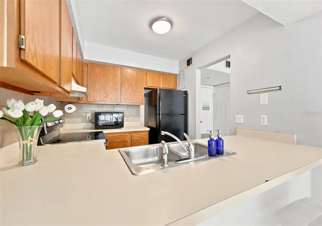 2nd image of 4431 Sw 21st Ln, Gainesville, FL 32607 | MLS# GC541890