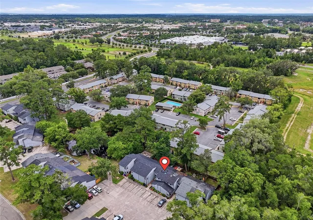 22nd image of 4431 Sw 21st Ln, Gainesville, FL 32607 | MLS# GC541890