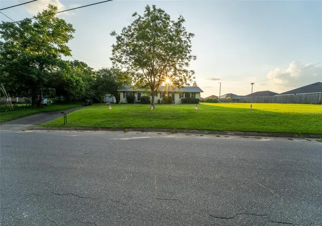 2nd image of 6915 Klondike Rd, Pensacola, FL 32526 | MLS# S5153540