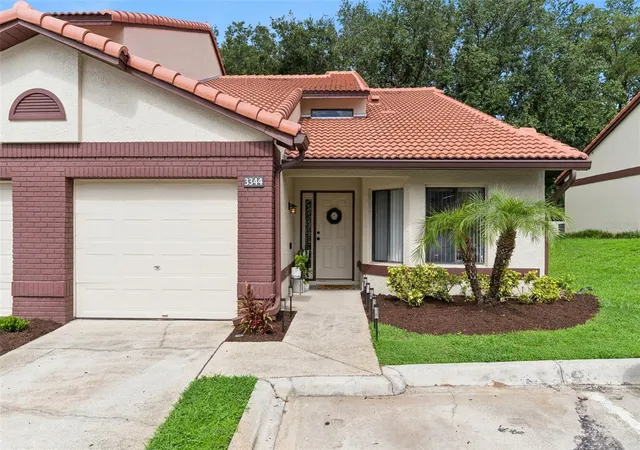 Photo 1 of Condo for sale at 3344 Gray Fox Cvs #4, Apopka, FL 32703 | MLS# G5114939 | Listing updated on 2026-09-14