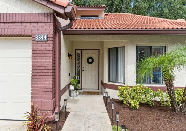 Photo 3 of Condo for sale at 3344 Gray Fox Cvs #4, Apopka, FL 32703 | MLS# G5114939 | Listing updated on 2026-09-14