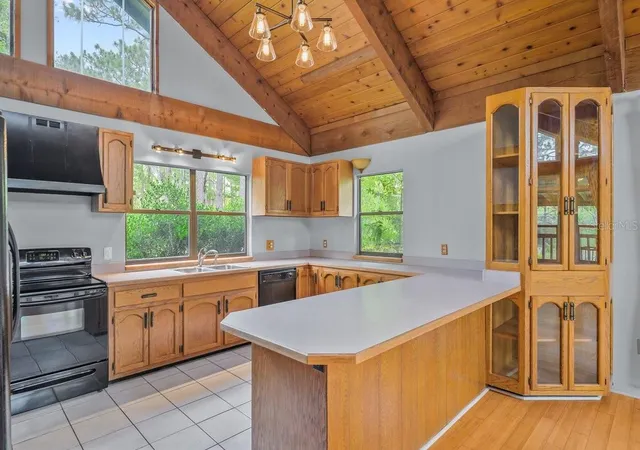 3rd image of 251 Cue Lake Dr, Hawthorne, FL 32640 | MLS# GC541891