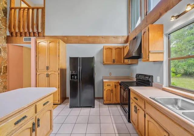 4th image of 251 Cue Lake Dr, Hawthorne, FL 32640 | MLS# GC541891