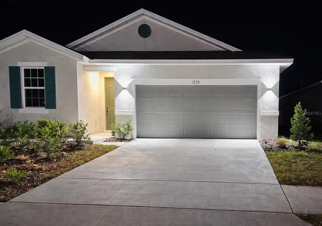 1st image of 1220 Mattie Pointe Blvd, Auburndale, FL 33823 | MLS# S5153542