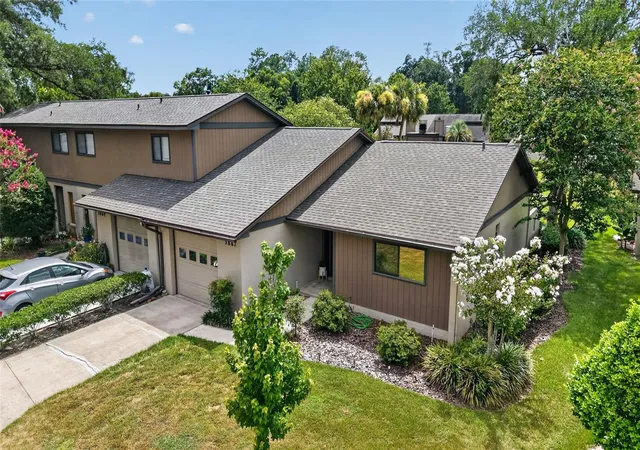 1st image of 3867 Ne 17th Street Cir, Ocala, FL 34470 | MLS# OM728310