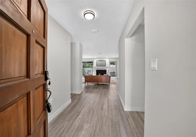 4th image of 3867 Ne 17Th Street Cir, Ocala, FL 34470 | MLS# OM728310