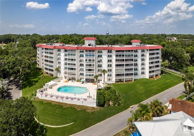 29th image of 601 N Mcdonald St #310, Mount Dora, FL 32757 | MLS# G5114940