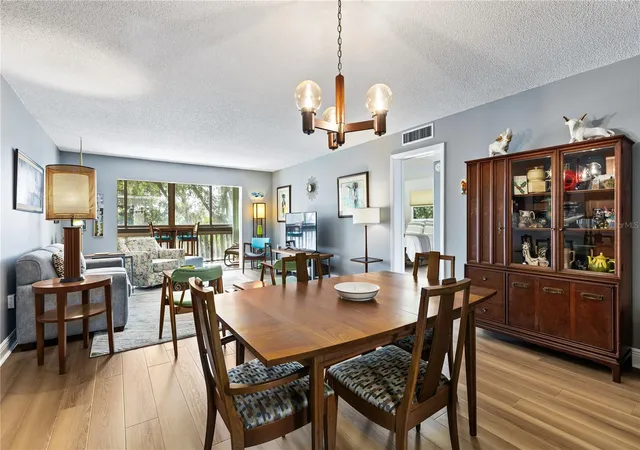 3rd image of 601 N Mcdonald St #310, Mount Dora, FL 32757 | MLS# G5114940