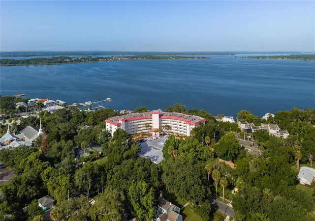 5th image of 601 N Mcdonald St #310, Mount Dora, FL 32757 | MLS# G5114940