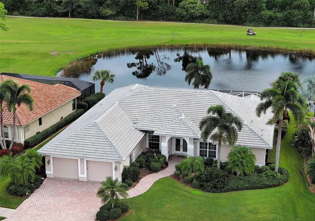 Photo 1 of Single family home for sale at 692 Egret Walk Ln, Venice, FL 34292 | MLS# N6144997 | Listing updated on 2026-10-08